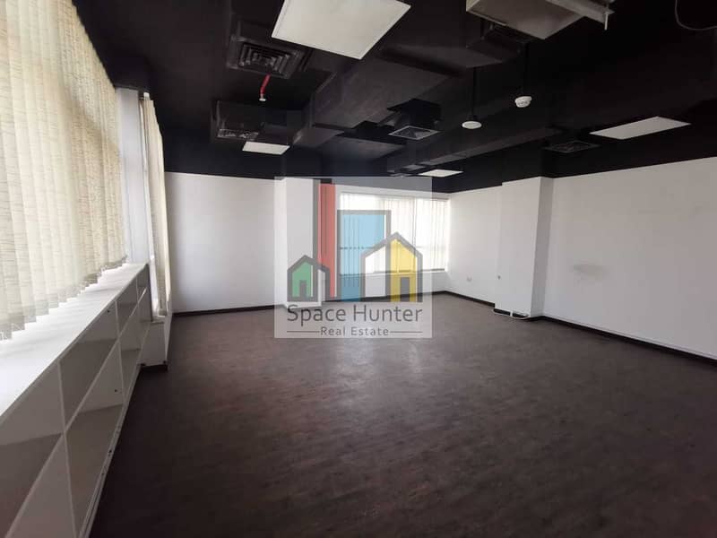 5 Smart Layout office with wooden floor -Fully Fitted