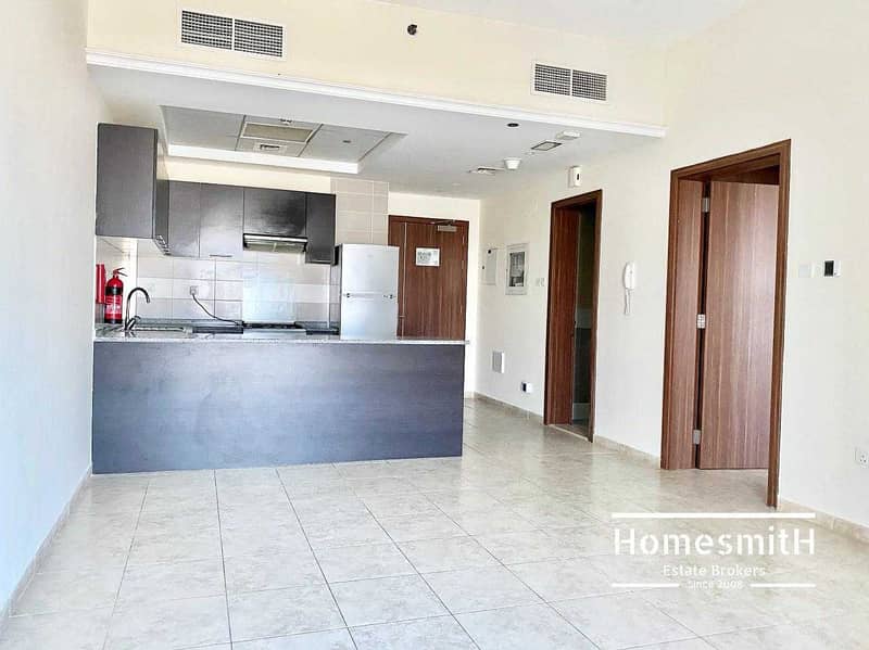 4 Kitchen Equipped | 1 Bed | Ready to Move in