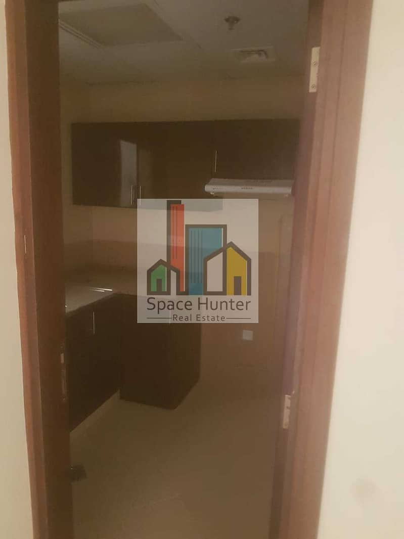8 Spacious  2BR  apartment  in DSO- FREE Month