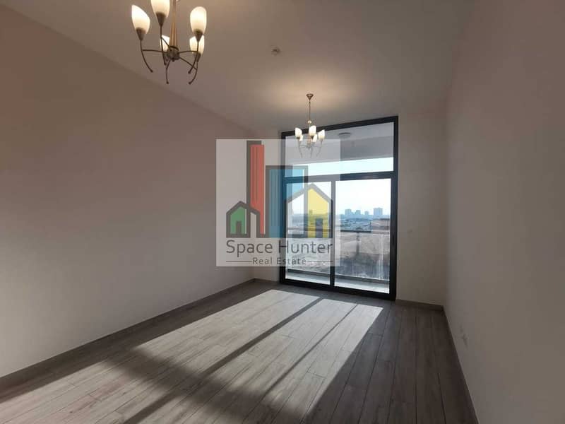 BRAND NEW!! Spacious 1 BR + L for rent in DSO