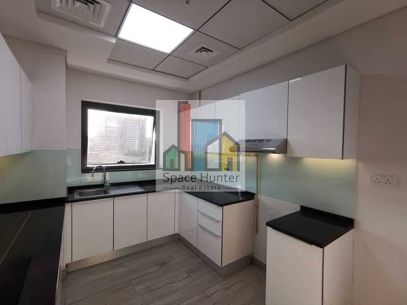 2 BRAND NEW!! Spacious 1 BR + L for rent in DSO