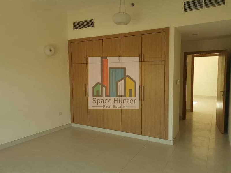 9 Spacious  high end  2 BR Apartment in  DSO