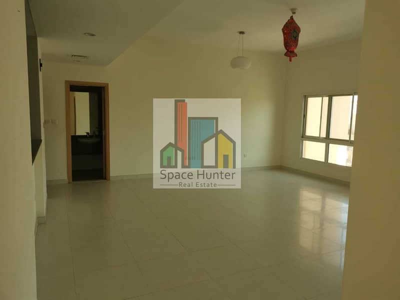 11 Spacious  high end  2 BR Apartment in  DSO