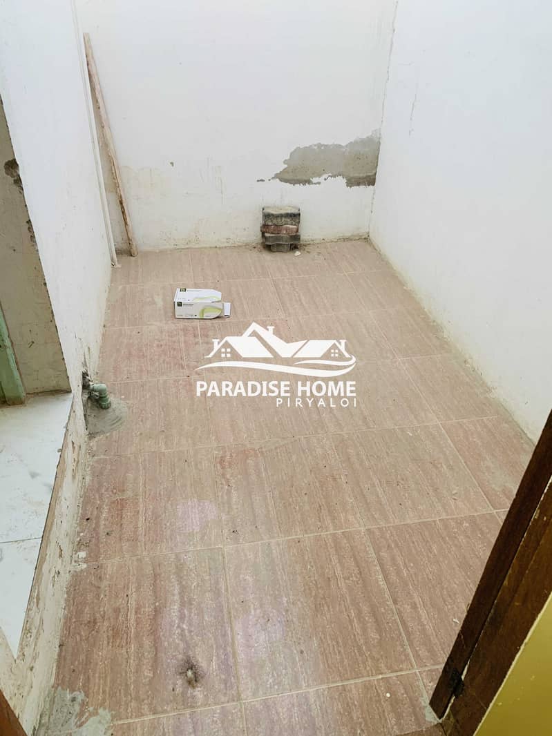 10 Private Entrance ! 4 Bed Hall In Al Rahba