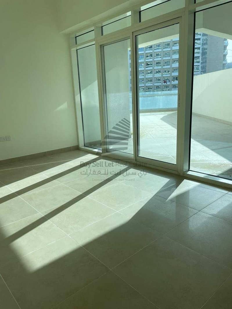 2 BEAUTIFUL BRIGHT 1 BEDROOM FOR RENT IN AZIZI ALIYAH RESIDENCE