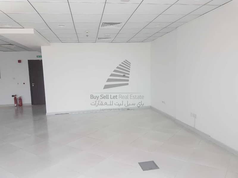 9 FITTED & SPACIOUS OFFICE IN THE REGAL TOWER BUSINESS BAY