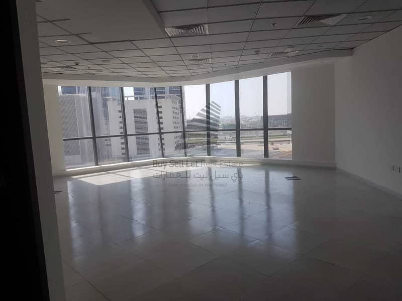 10 FITTED & SPACIOUS OFFICE IN THE REGAL TOWER BUSINESS BAY