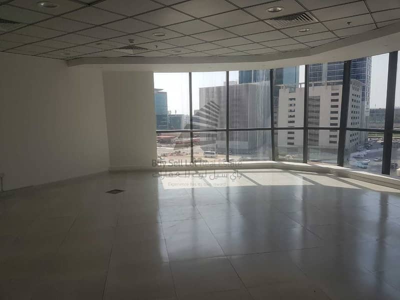 17 FITTED & SPACIOUS OFFICE IN THE REGAL TOWER BUSINESS BAY