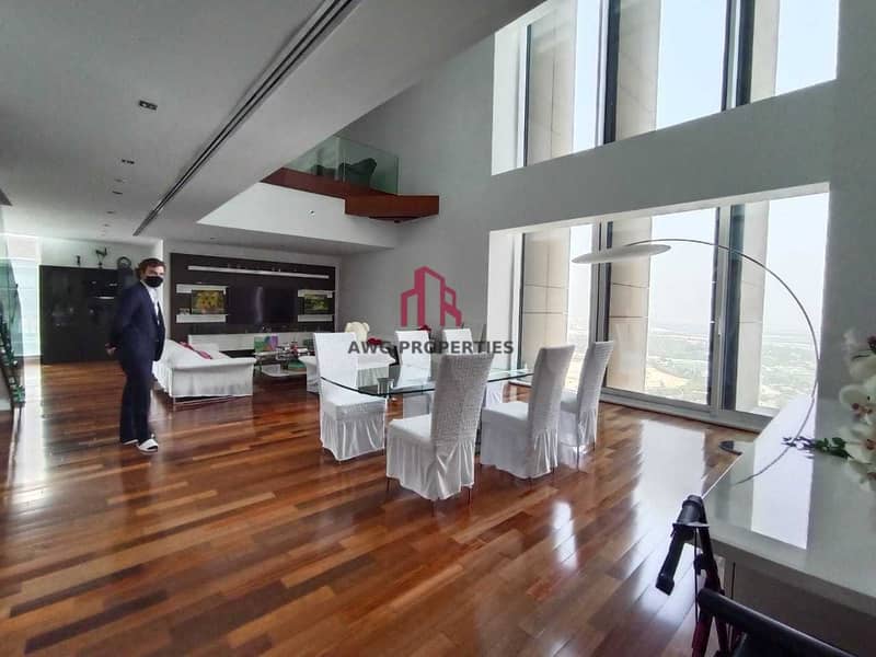 5 3 Bed Duplex | Burj Khalifa View | Balcony| Kitchen Equipped
