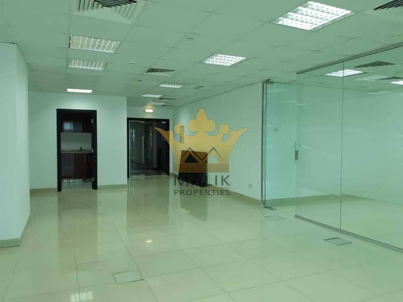 3 Fitted Fitted | with Glass Partitions | Close to Metro