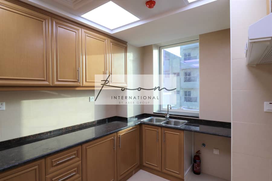 2 Spacious Brand New 1 Bed with separate kitchen