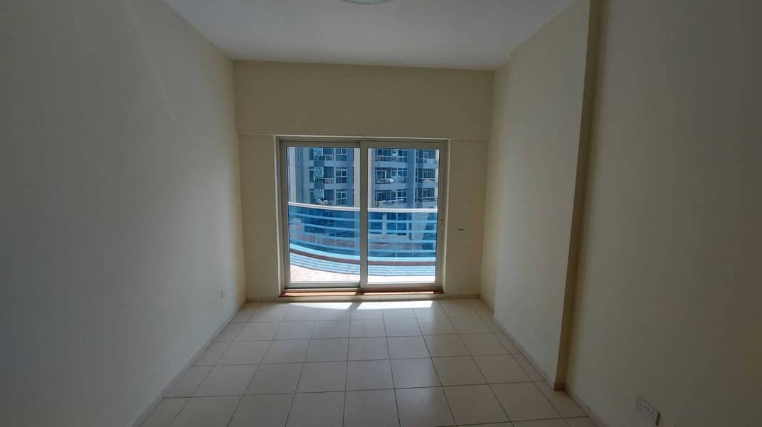 12 Chiller Free | Maintenance Free | Open View | Mid-High Floor | 2 Terrace/Balcony