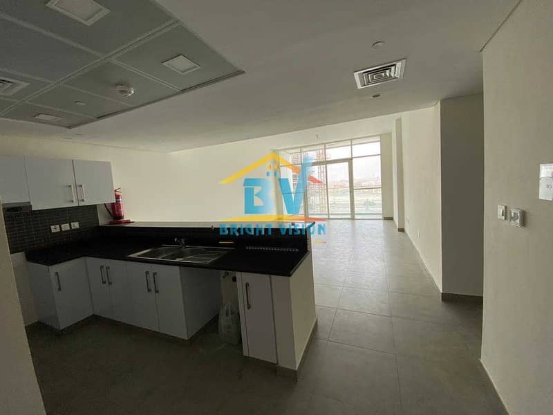 6 Luxury 2 bedroom apartment in Al Raha beach Ready for occupancy!