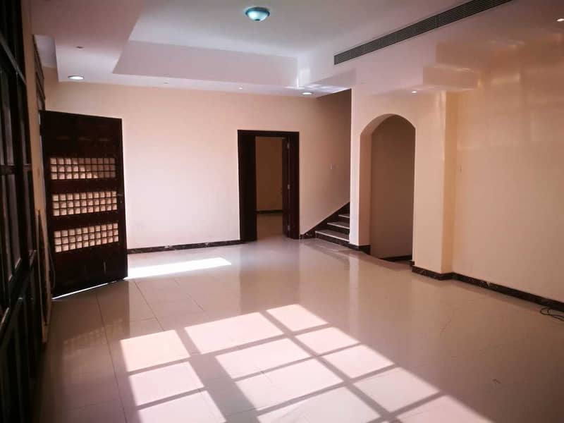 HOT OFFER HUGE 3BHK VILLA WITH MAID ROOM AND SHADED PARKING IN COMPOUND