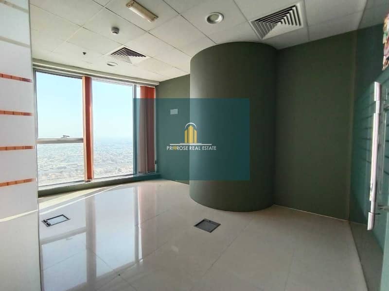 7 |High Floor| 2 Parking| Glass Partition | Pantry|