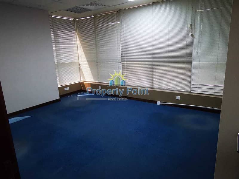 6 87 SQM Office Space for RENT | Spacious Layout | Airport Road