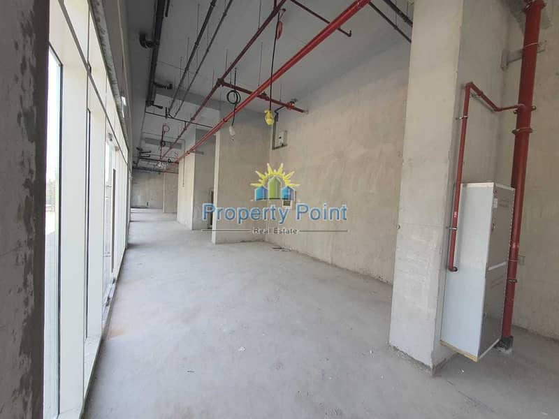 5 195 SQM Showroom for RENT | Spacious Layout | Prime Location in Al Raha Beach