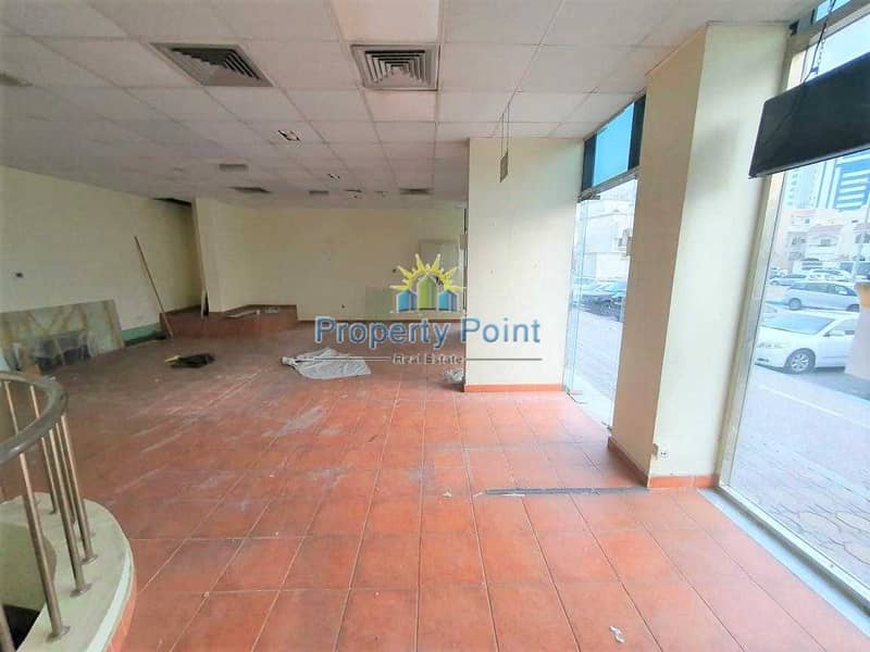 3 140 SQM Showroom for RENT | Ground and Basement Floor | Delma Street