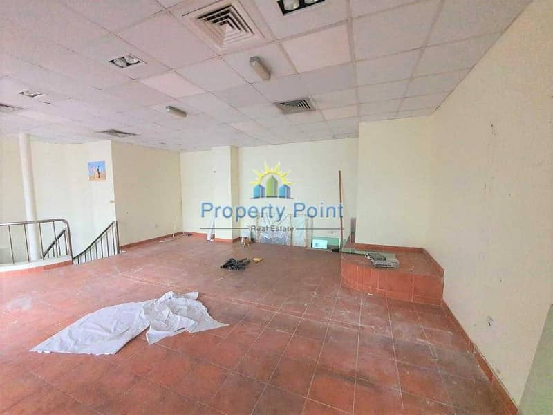 4 140 SQM Showroom for RENT | Ground and Basement Floor | Delma Street