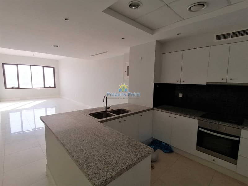 2 Great Option | Spacious 1-bedroom Unit | Kitchen Appliances | Balcony | Parking | Rawdhat Area