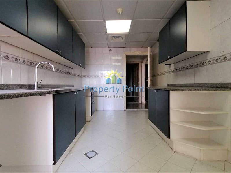 5 Sea View | Spacious 3-bedroom Unit | Maids Rm | Parking and Facilities