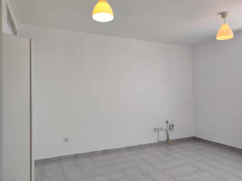 Excellent flat in central A/C with balcony