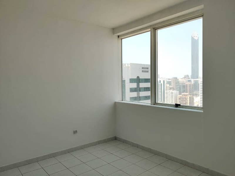 7 Excellent flat in central A/C with balcony