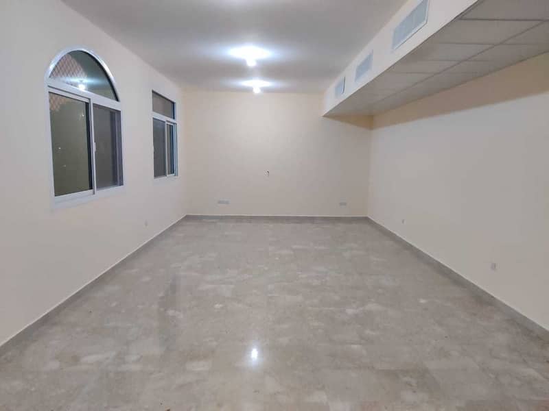 Fully renovated flat with balcony & yard