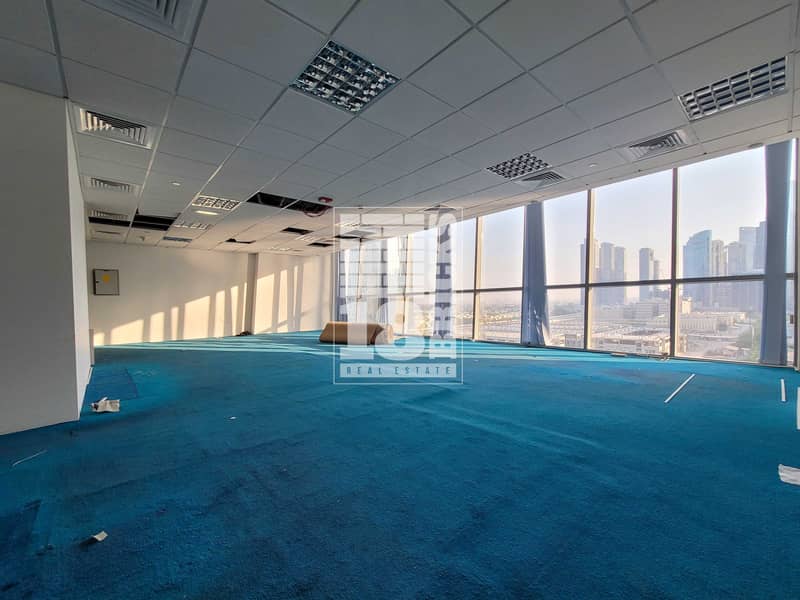 4 Ready Fitted Office | Lake View | Parking
