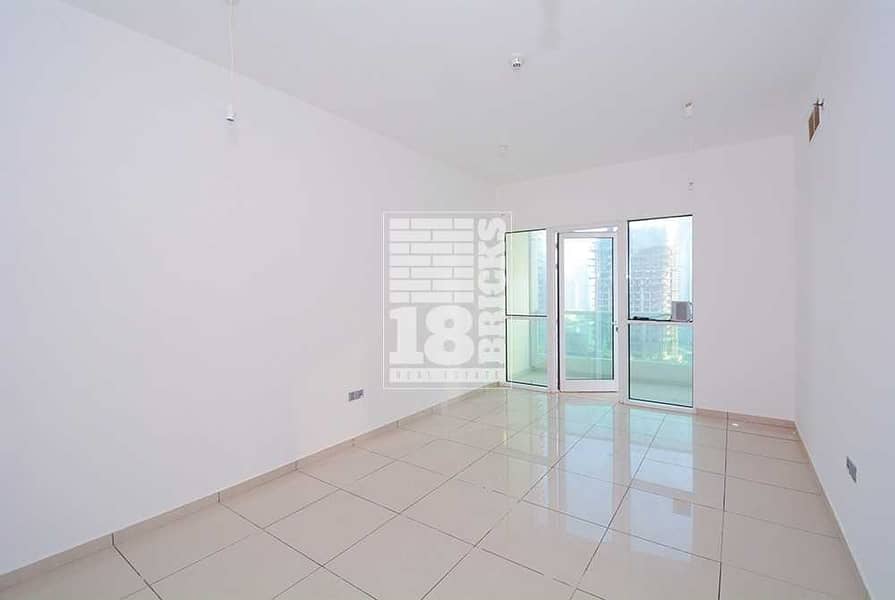 3 Sea View | Huge Balcony | Close To Beach