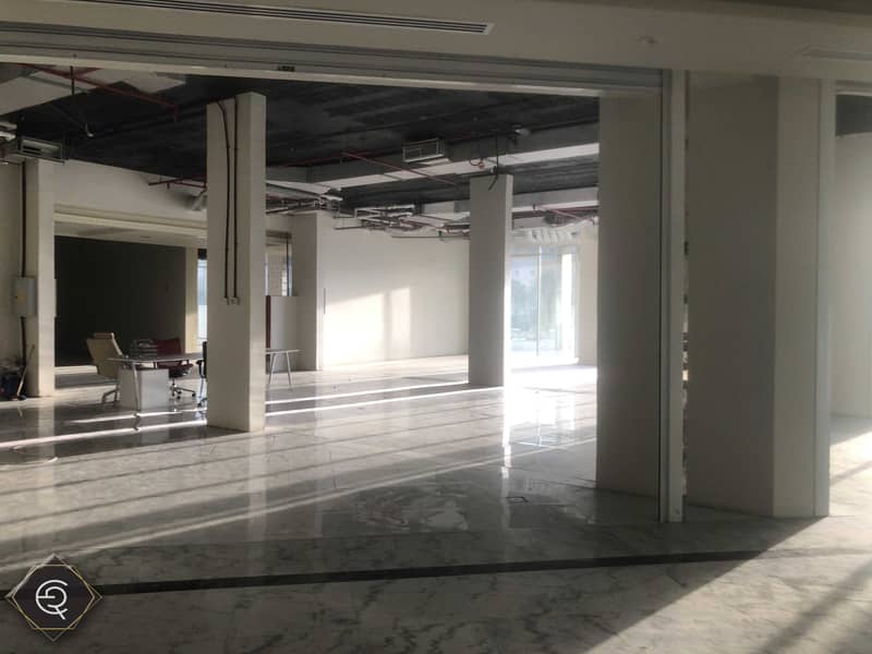 8 G+1 Independent Commercial Retail  Mall Near Res/Com Area