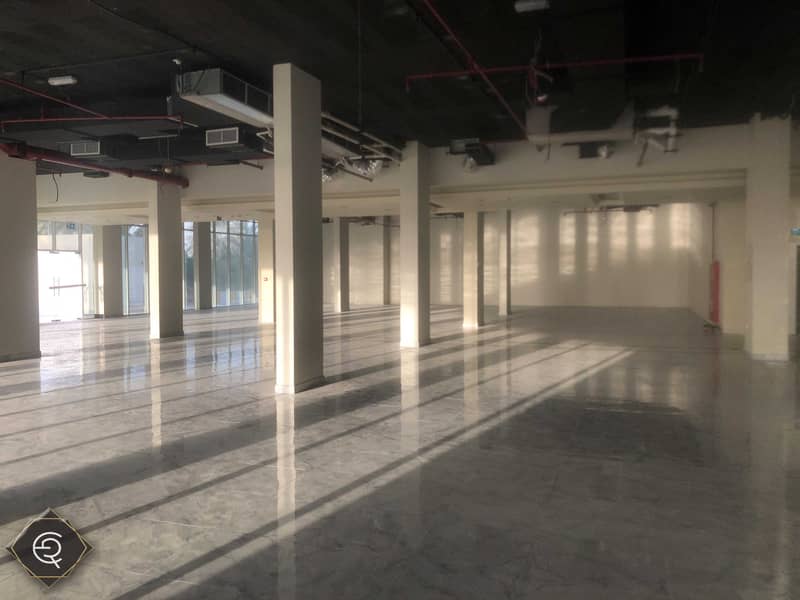 18 G+1 Independent Commercial Retail  Mall Near Res/Com Area