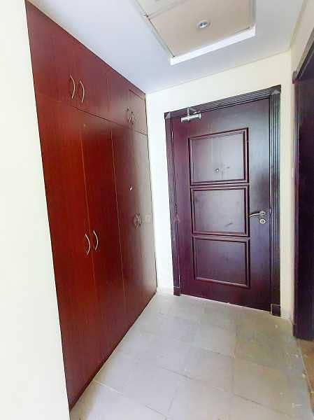 4 Spacious Studio | Very Close to Metro and Main Road | Unfurnished