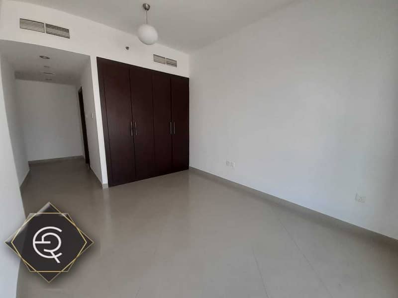 5 Good Deal | 2 bed +Study |No Balcony  Icon tower for sale