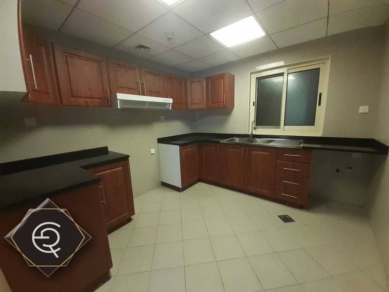 8 Good Deal | 2 bed +Study |No Balcony  Icon tower for sale