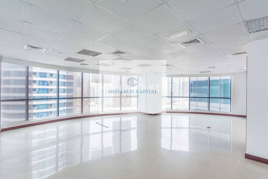 4 Fully Fitted Glass partition office for rent