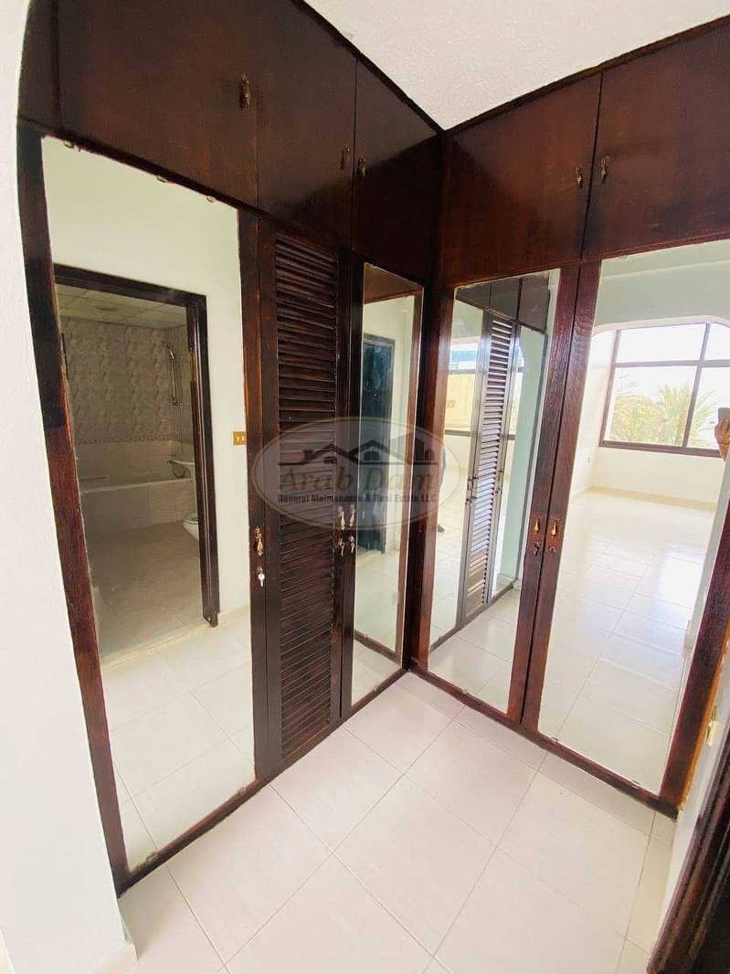 121 "BEST OFFER! Classic Villa For Rent | 4 Bedrooms with Maid Room | Well Maintained | Flexible Payment"
