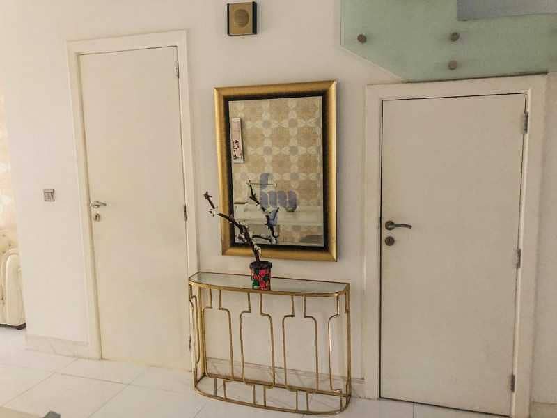 4 FULLY FURNISHED AND ALL BILLS ARE INCLUDED ( DEWA /INTERNET /GAS)