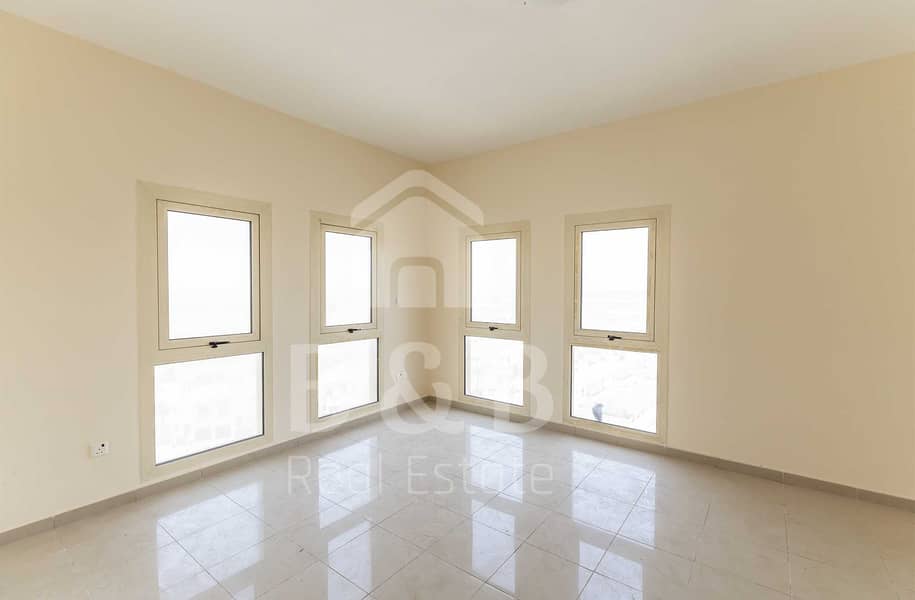 12 Cheques - Nice 2 BR Apartment - Lagoon View