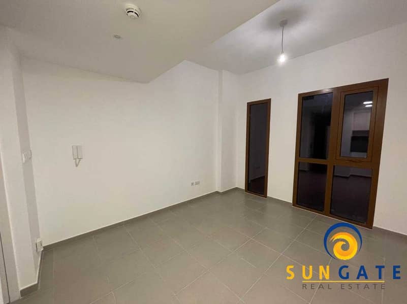 6 Beautiful Studio Apartment in Zahra Breeze