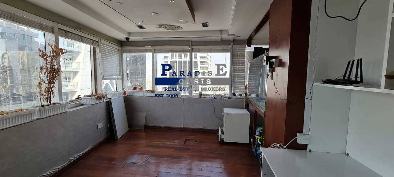 16 Furnished Office I Panoramic View I Higher Floor