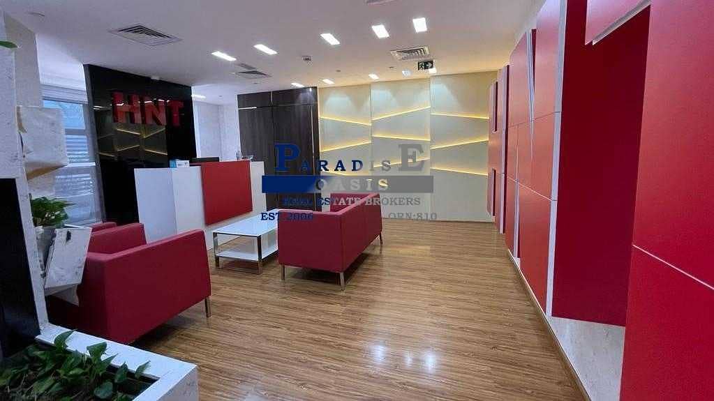 2 Office Space With Balcony In Low Floor For sale
