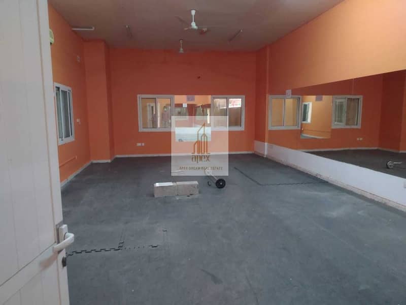 3 Labour camp available with( Ac  Gas  stove) Facilities in sonapur