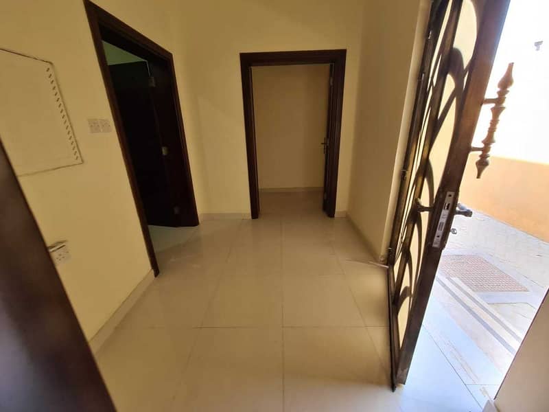 9 Very good flat 3-bedroom apartment and a hall for monthly rent in Shakhbout city