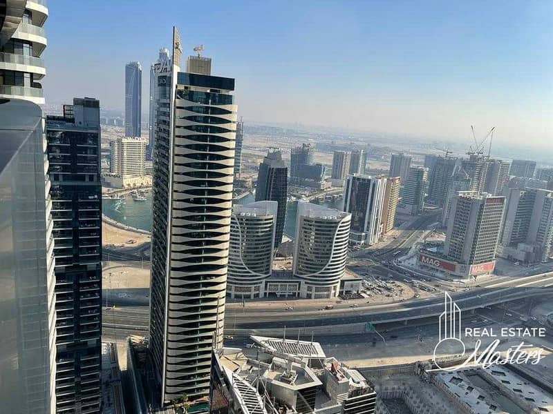 3 Luxury Fully Furnished apartment Near Burj Khalifa