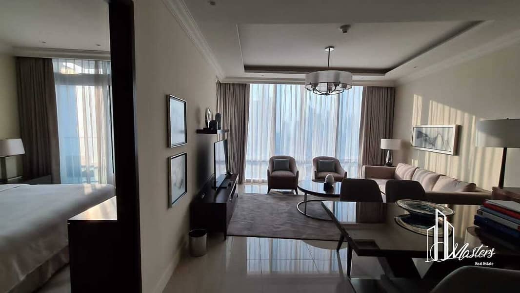 10 1BR Unit in Downtown|Facing Burj & Fountain View !
