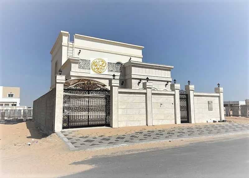 For sale in front of the mosque at a very attractive price, a stone face villa on the neighboring street in Al Zahia area on Sheikh Mohammed bin Zayed Street, with a wonderful design and attractive specifications, super duplex finishing with the possibili