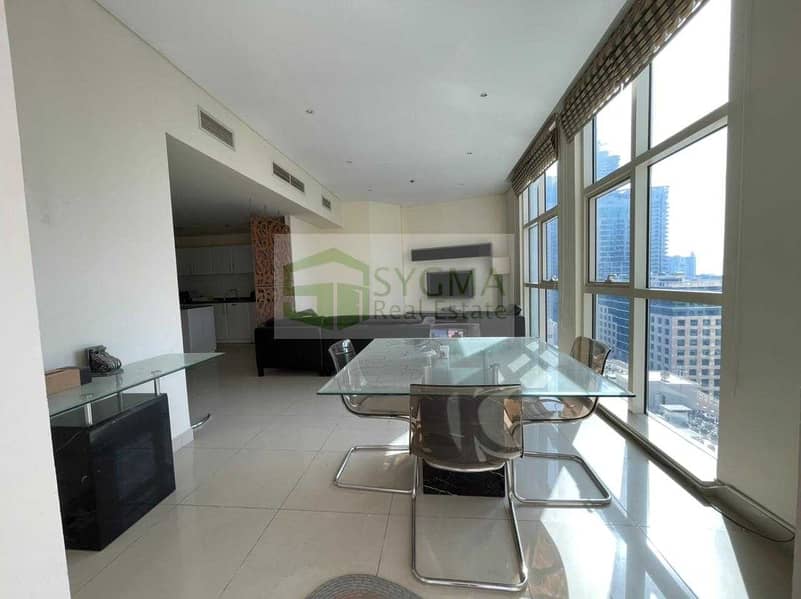 3 Well Maintained Fully Furnished Near Metro