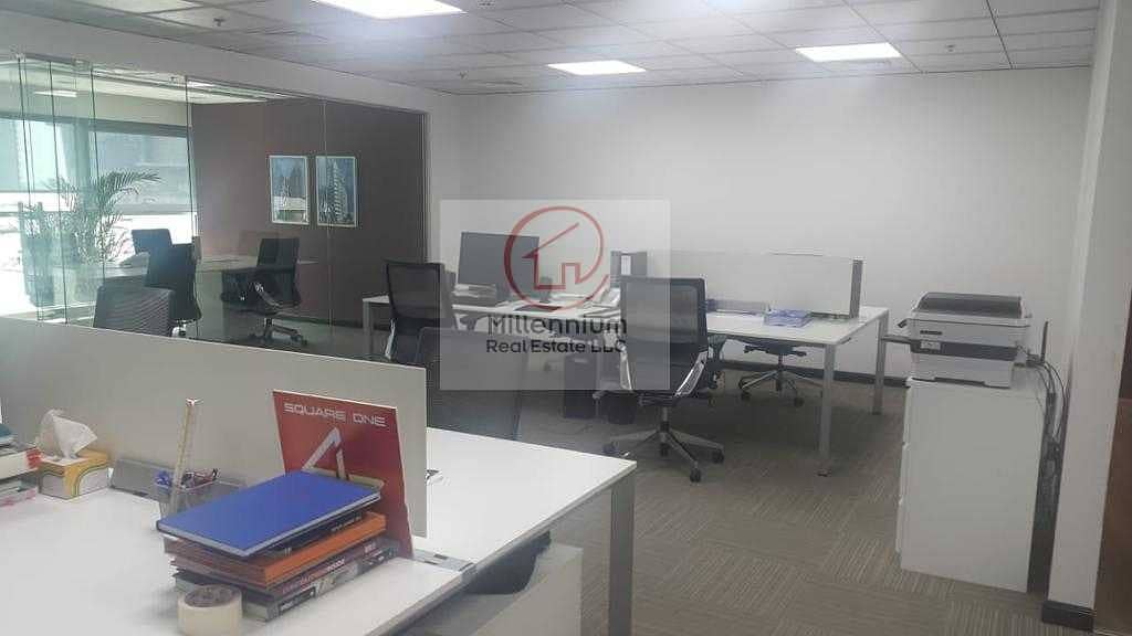 8 SPACIOUS & FITTED office for sale / 15 min walking distance to metro station / Close to Dubai Downtown