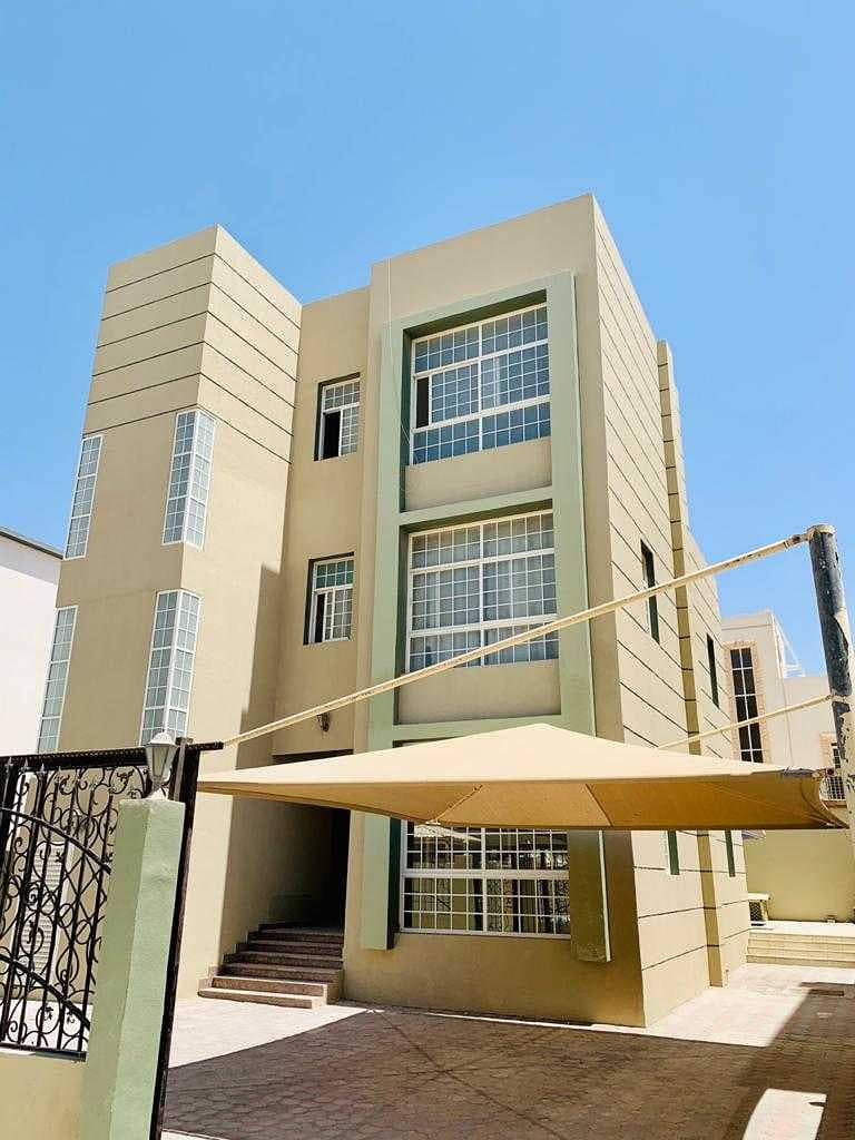 Fabulous 3 MASTER BEDROOMS VILLA WITH PRIVATE  POOL IN FAMILY LIVING COMPOUND ** MBZ City